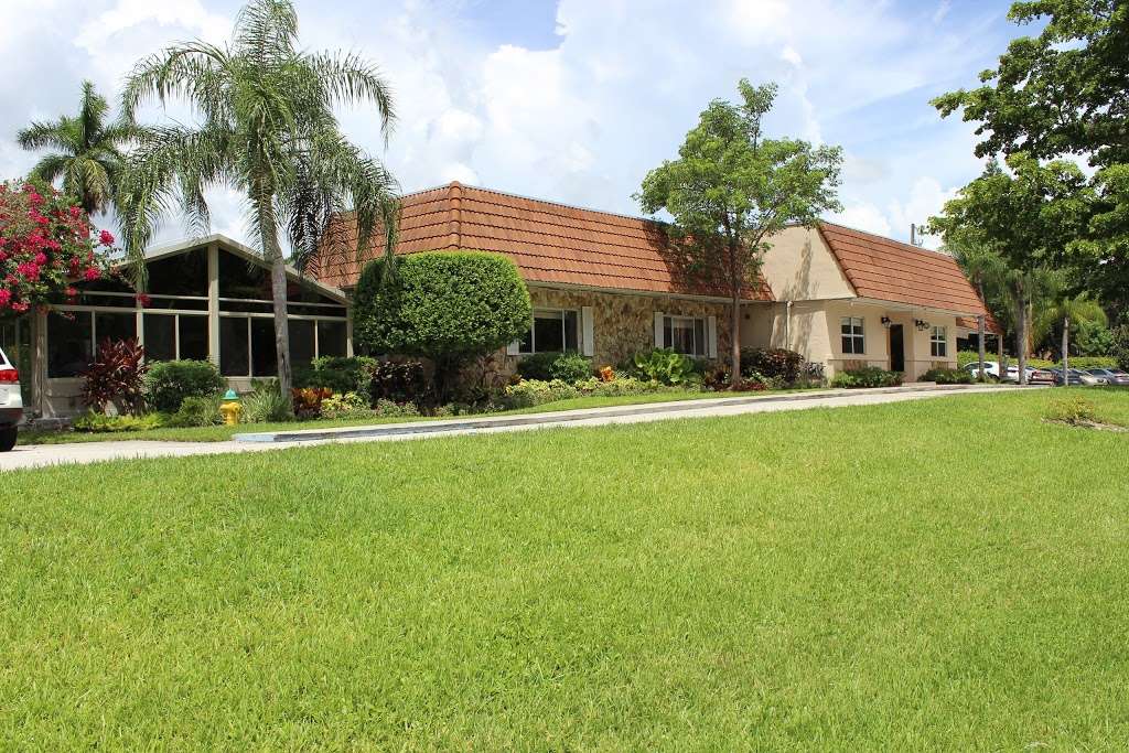 Victoria Villa Assisted Living | 5151S SW 61st Ave, Davie, FL 33314 | Phone: (954) 791-8881