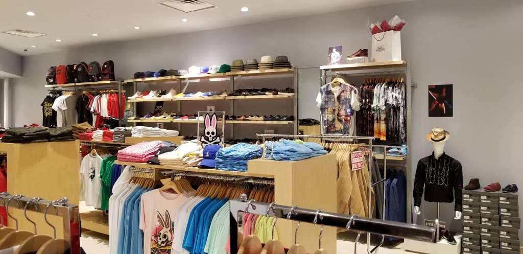 Pepper Tree mens designerwear | Grapevine Mills Mall, Suite 411, Entrance 4, 3000 Grapevine Mills Pkwy, Grapevine, TX 76051, USA | Phone: (214) 285-8733