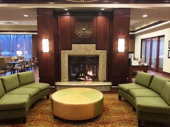 Hampton Inn Philadelphia/Bridgeport | 2 Pureland Dr, Swedesboro, NJ 08085, USA | Phone: (856) 467-6200