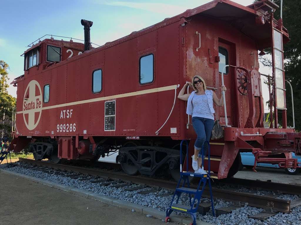 Santa Fe Caboose | N Main Ave, Fallbrook, CA 92028, USA