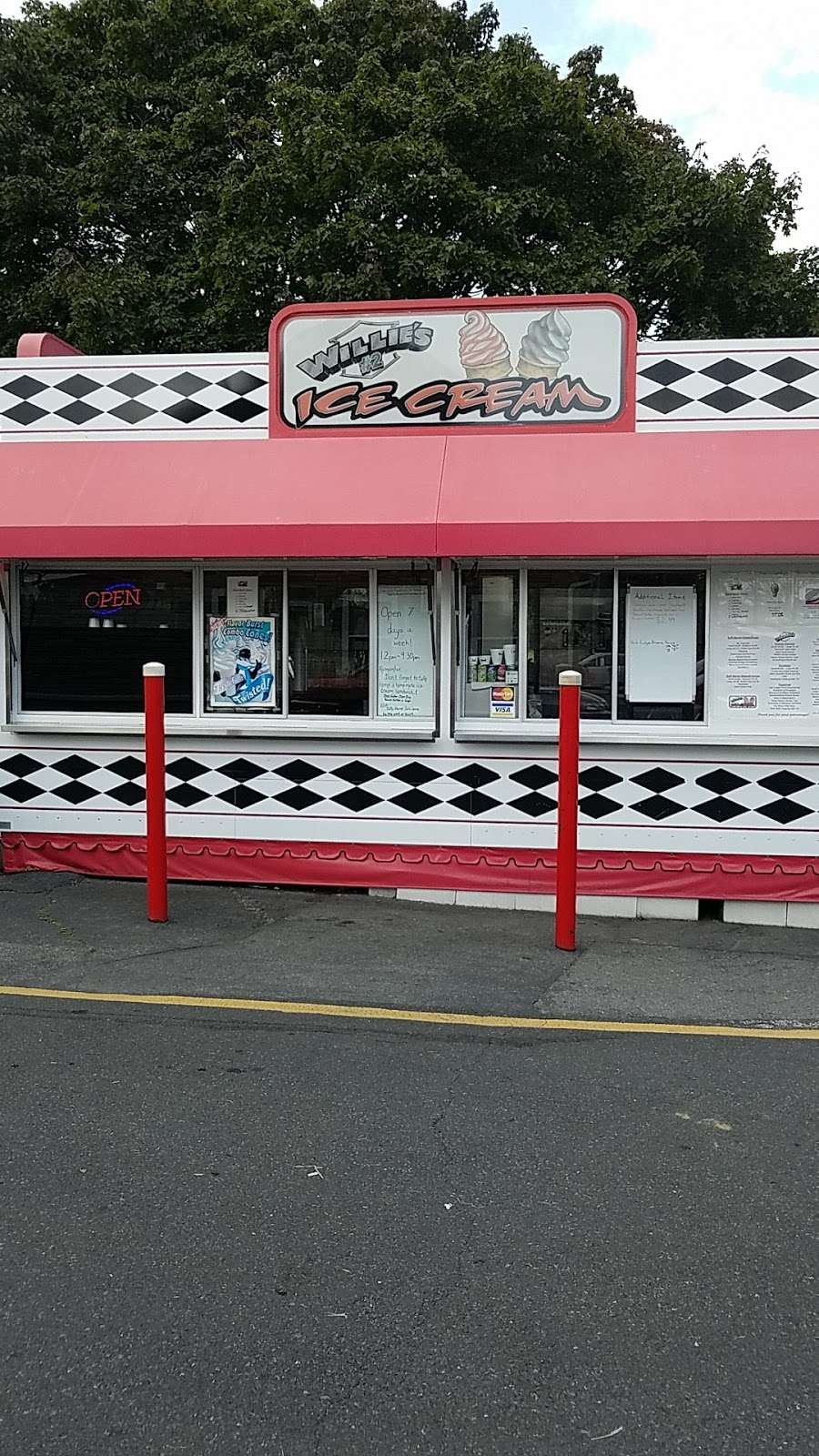 Willies Ice Cream | 1025 VA-7BUS, Berryville, VA 22611, USA