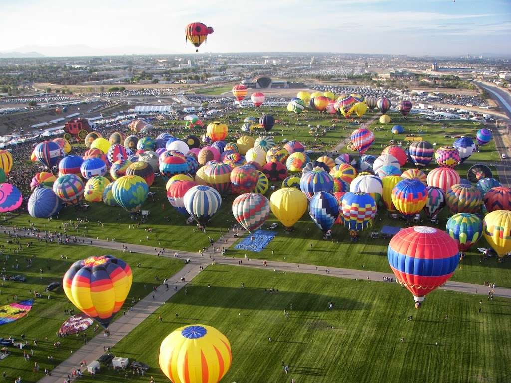Painted Horizons Hot Air Balloon Tours | 12559 FL-535, Orlando, FL 32836, USA | Phone: (407) 578-3031