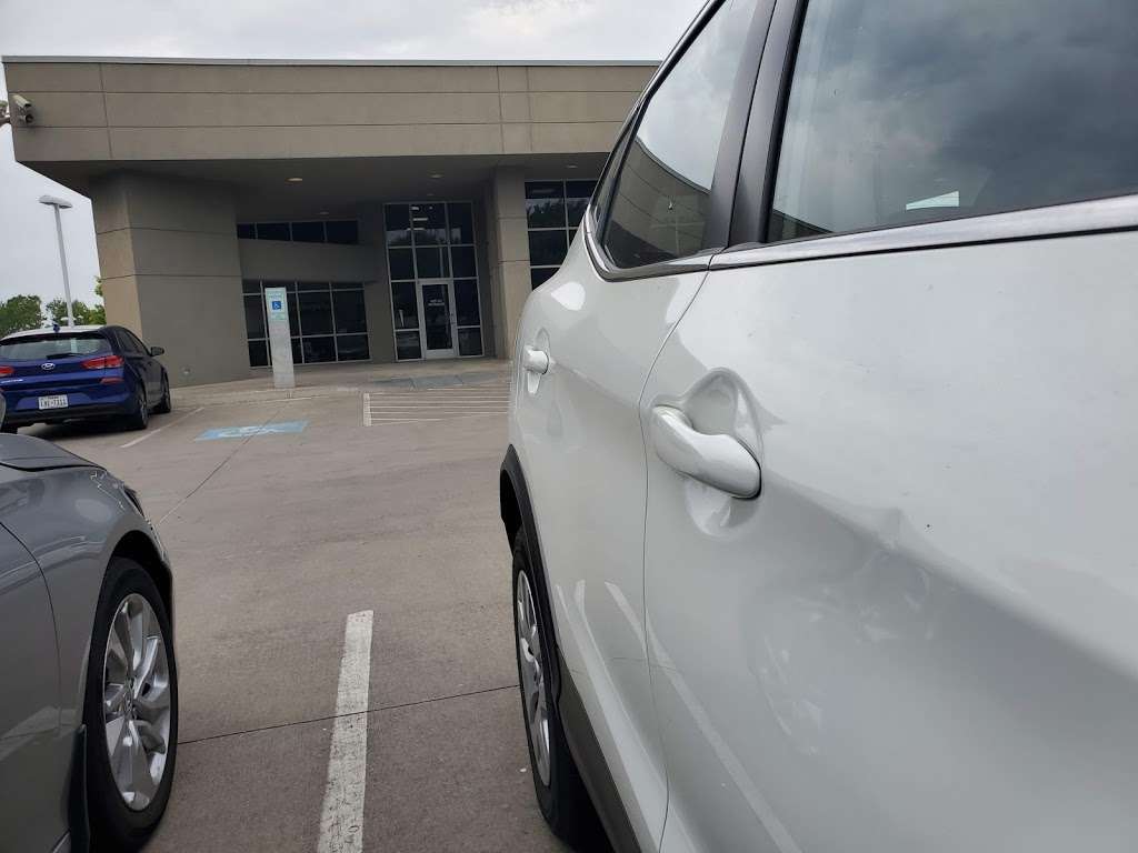 Lute Riley Collision Center | 13561 Goldmark Dr, Dallas, TX 75240, USA | Phone: (214) 357-2700