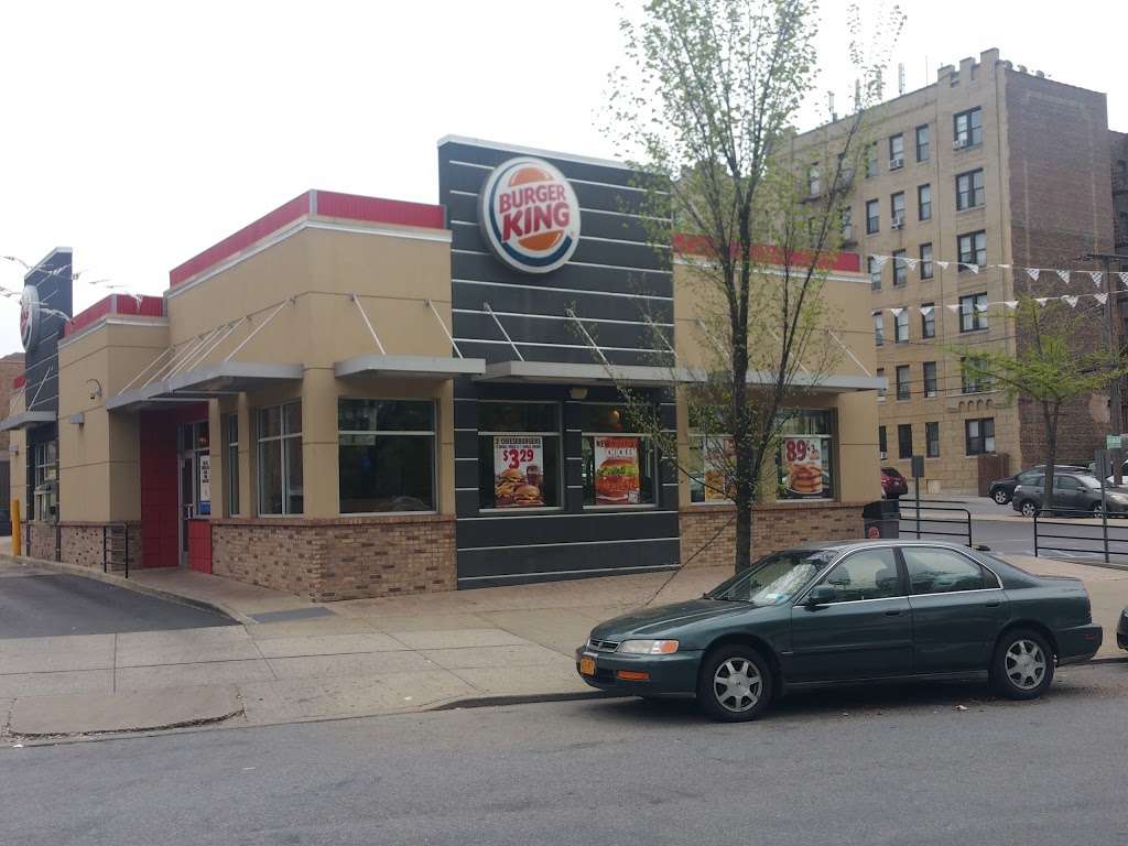 Burger King | 1590 Hutchinson River Pkwy, The Bronx, NY 10461, USA | Phone: (718) 824-7846