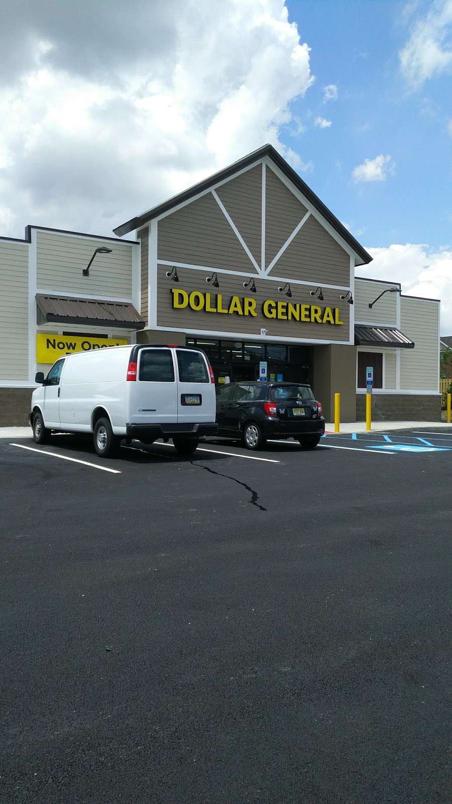 Dollar General | N New Rd, Absecon, NJ 08201, USA