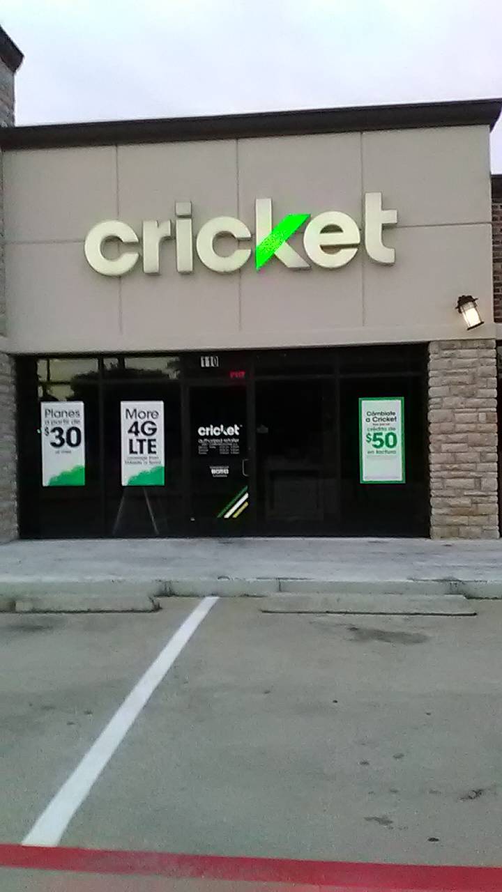 Cricket Wireless Authorized Retailer | 2914 Valley View Ln #110, Farmers Branch, TX 75234, USA | Phone: (469) 828-1424