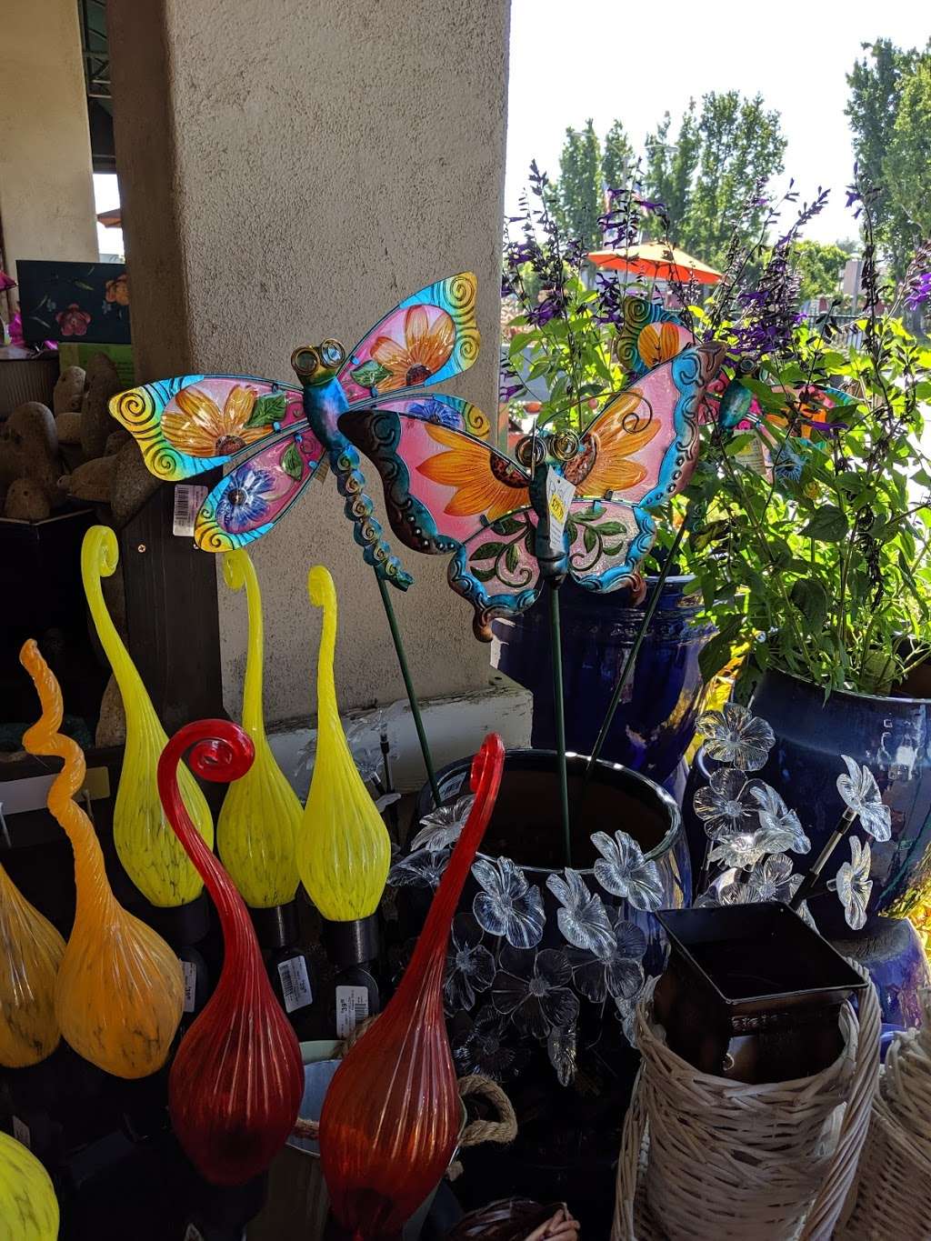 Armstrong Garden Centers | 635 W Huntington Dr, Monrovia, CA 91016, USA | Phone: (626) 358-4516