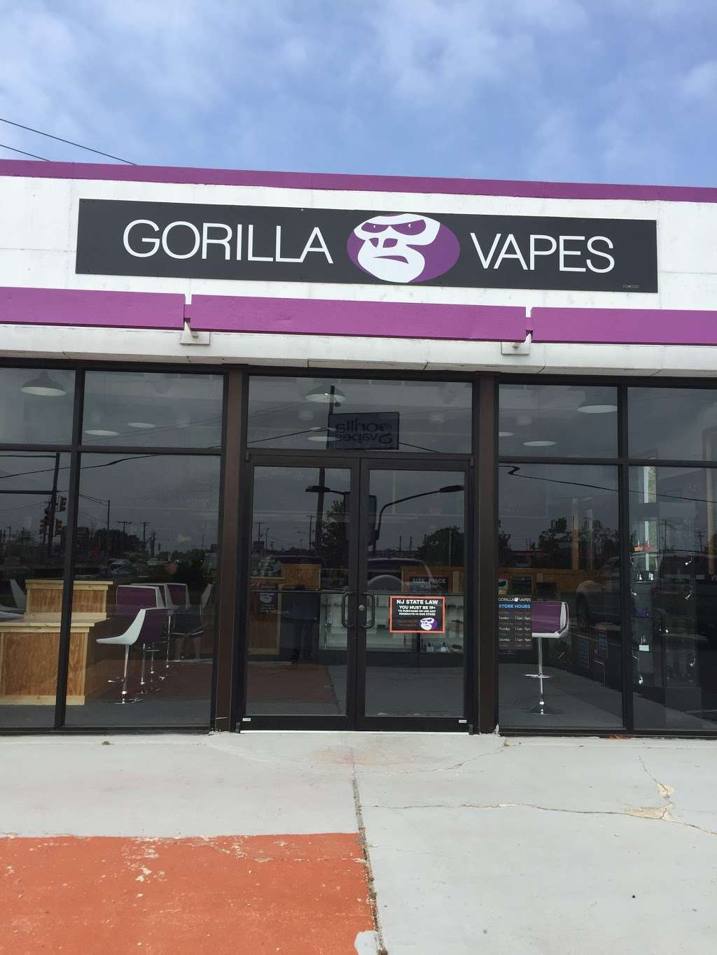 Gorilla Vapes of Egg Harbor | 6698 E Black Horse Pike, Egg Harbor Township, NJ 08234, USA | Phone: (609) 407-0200