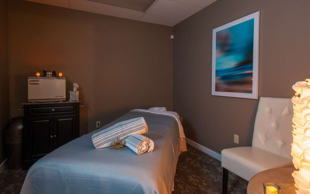 blu wave spa | 90 Somers Point - Mays Landing Rd, Somers Point, NJ 08244, USA | Phone: (609) 926-6391