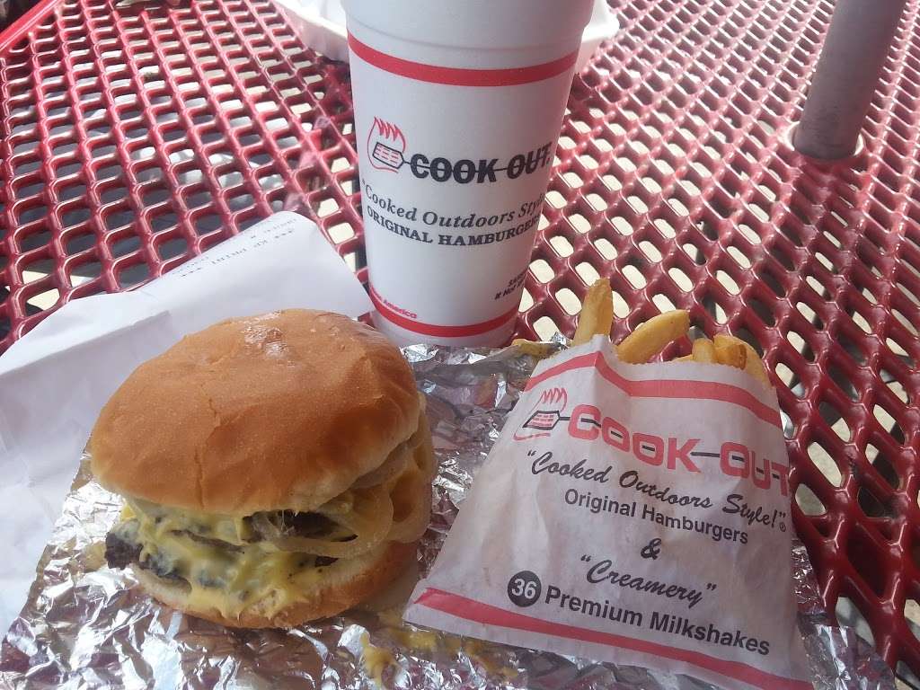 Cook Out | 425 Huntersville Gateway Blvd, Huntersville, NC 28078, USA | Phone: (704) 875-0077