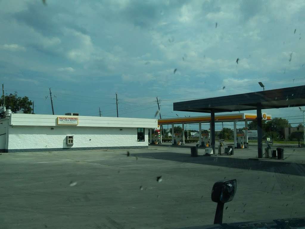 Hempstead Truck Stop | 14304 Hempstead Rd, Houston, TX 77040, USA | Phone: (713) 895-0001