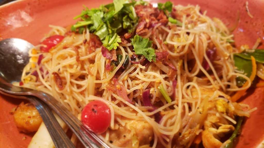 P.F. Changs | 983 Baltimore Pike, Glen Mills, PA 19342, USA | Phone: (610) 545-3030
