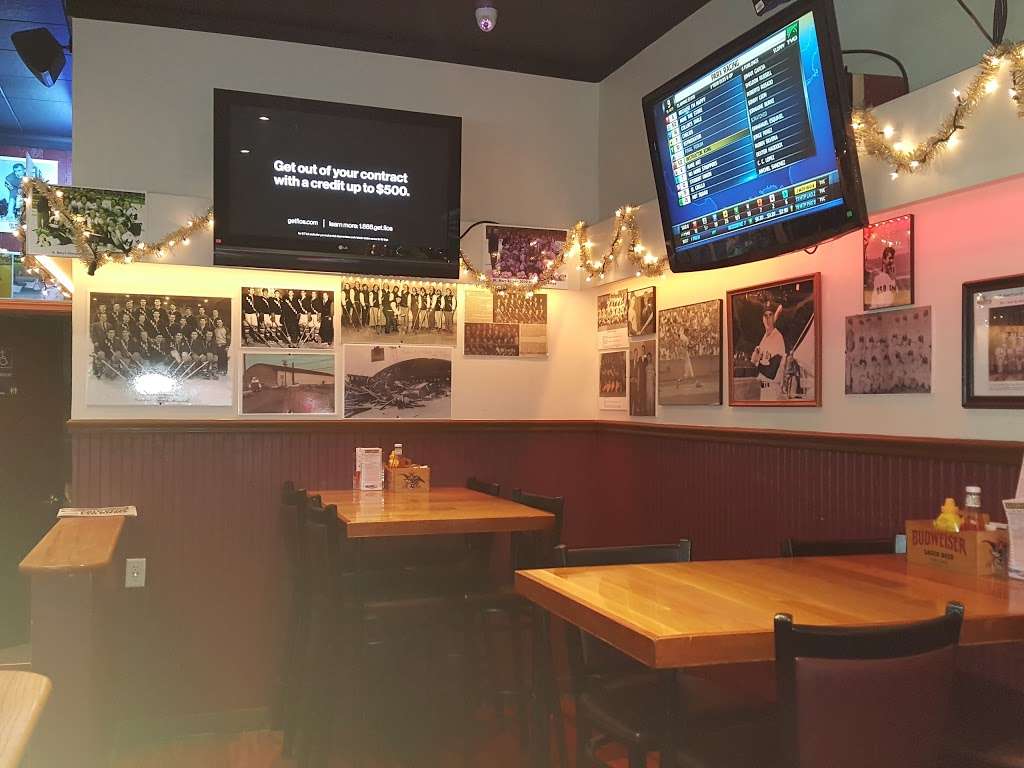 Tonys Pub & Grill | 196 Franklin St, Lynn, MA 01904 | Phone: (781) 599-5522