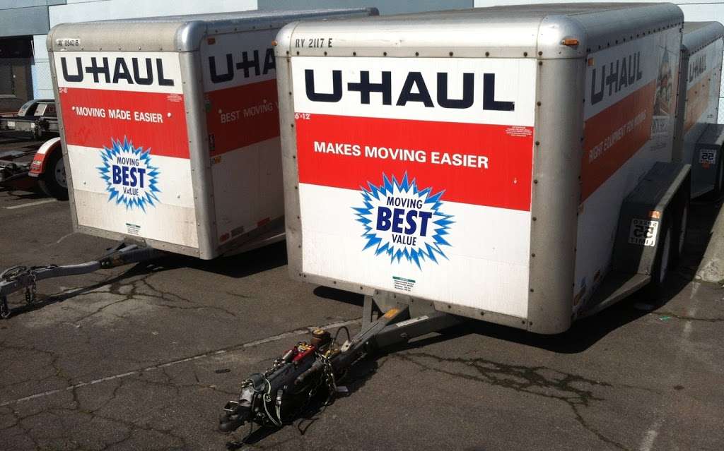 U-Haul Moving & Storage of Niles | 7644 N Milwaukee Ave, Niles, IL 60714, USA | Phone: (847) 966-0024