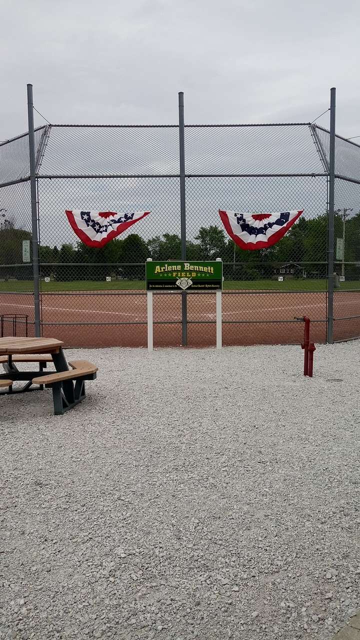 Parking Lot | 405 N 4th St, Kentland, IN 47951, USA