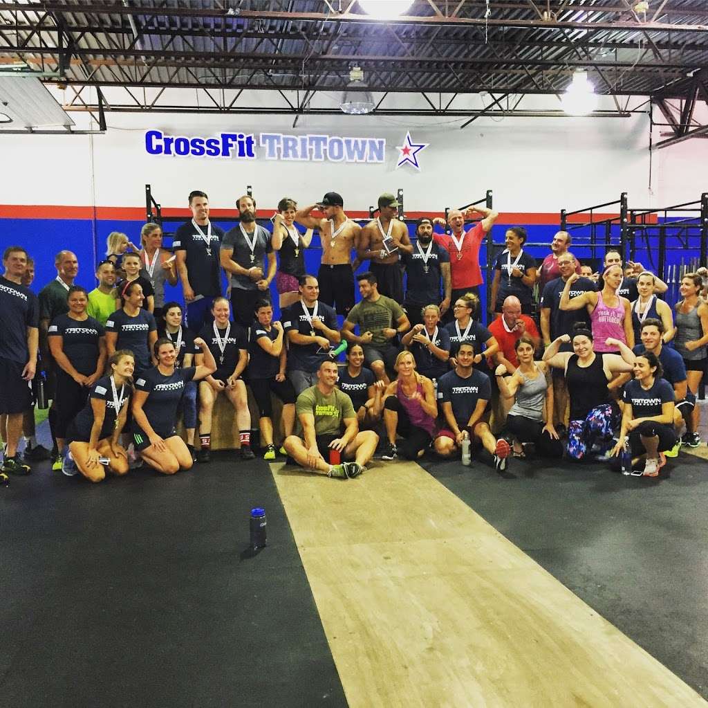 CrossFit TriTown | 484 Pepper St, Monroe, CT 06468, USA | Phone: (203) 880-4148