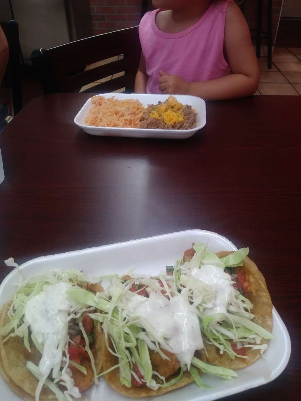 Santiagos Taco Shop | 27848 CA-74, Sun City, CA 92585, USA | Phone: (951) 928-4499