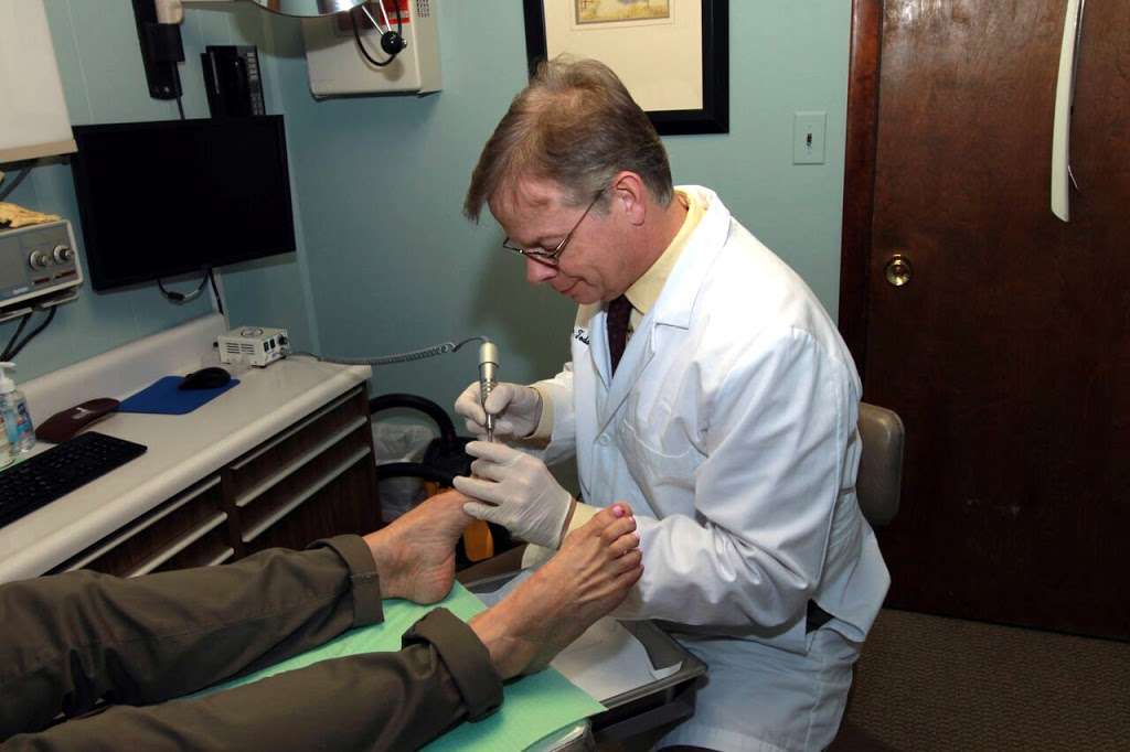 Associates In Podiatry | 4491 NJ-27, Princeton, NJ 08540 | Phone: (609) 924-8333