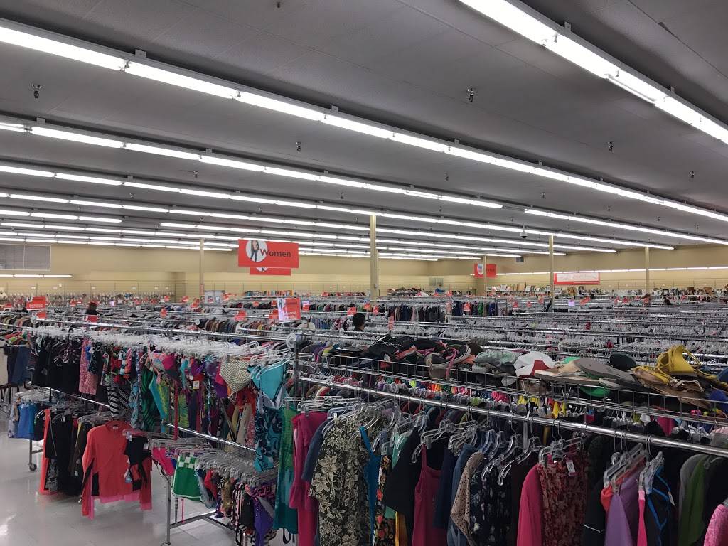 Value Village | 12060 SW Main St, Tigard, OR 97223, USA | Phone: (503) 684-1982