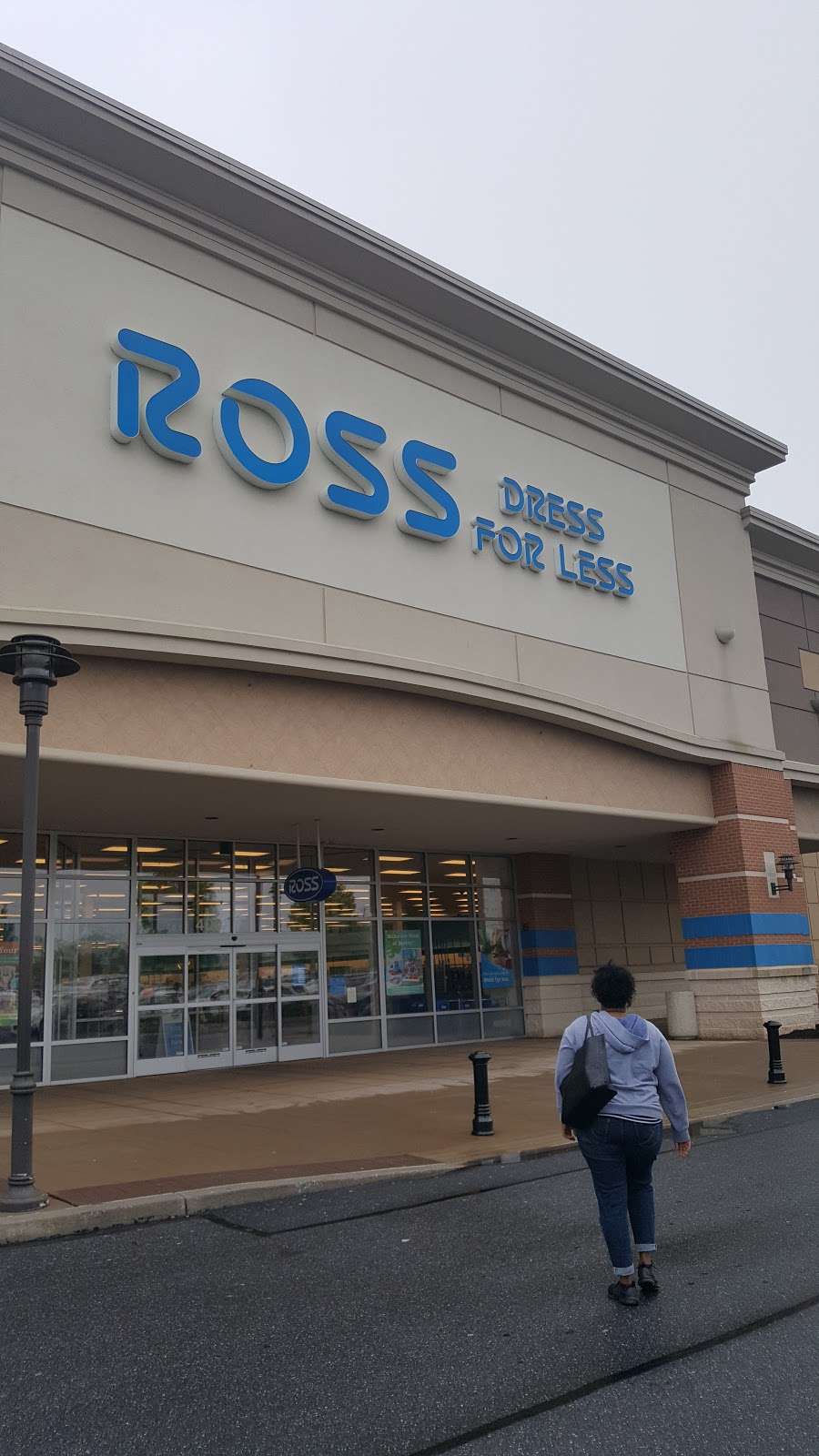 Ross Dress for Less | 2350 Lincoln Hwy E, Lancaster, PA 17602, USA | Phone: (717) 394-1506