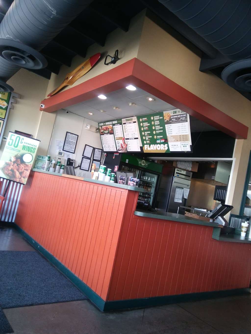 Wingstop | 2001 W Alameda Ave, Denver, CO 80223, USA | Phone: (303) 722-0734