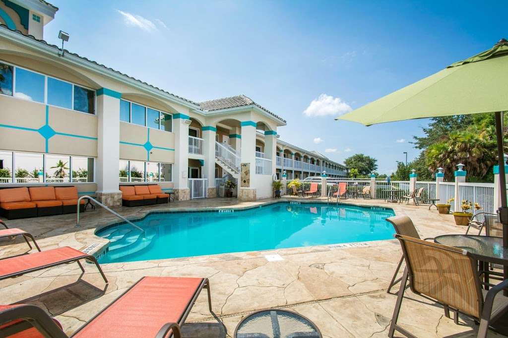 Quality Inn Maingate West | 9330 W US-192, Clermont, FL 34714, USA | Phone: (863) 547-8804