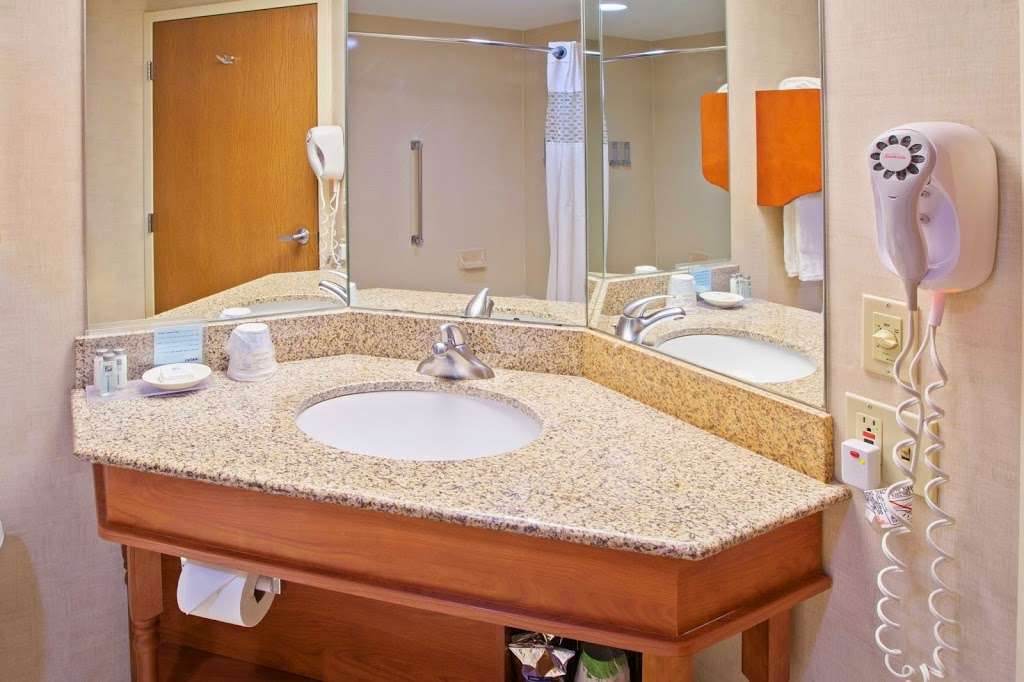 Hampton Inn Joliet - I-55 | 3555 Mall Loop Dr, Joliet, IL 60431, USA | Phone: (815) 439-9500