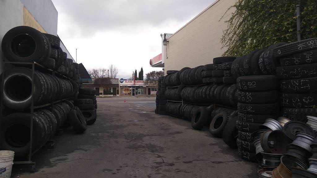 Carrillos Tires and Wheels | 4116 Live Oak Ave, Arcadia, CA 91006 | Phone: (626) 445-2004