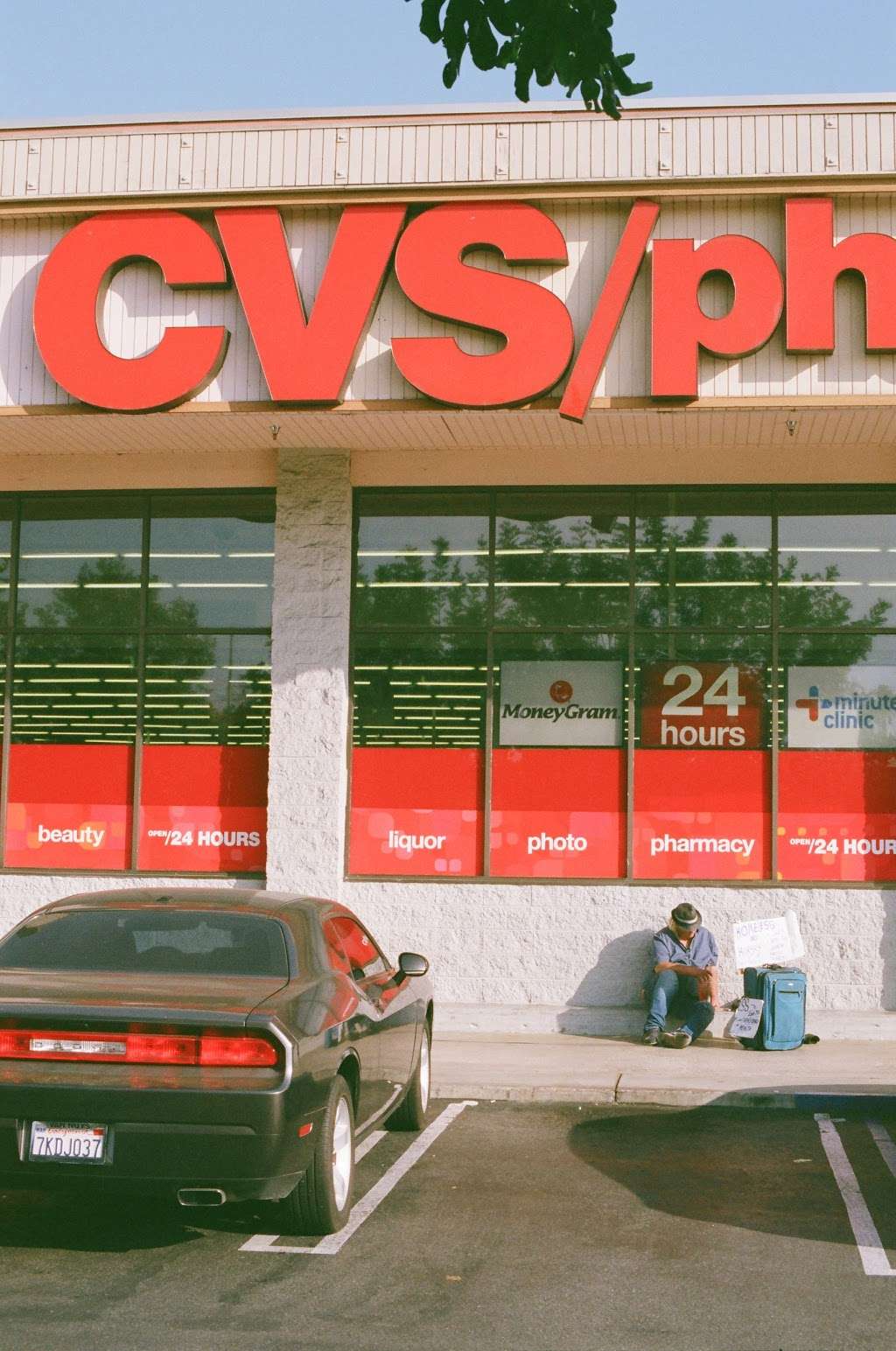 CVS | 511 N Hollywood Way, Burbank, CA 91505 | Phone: (818) 841-0710