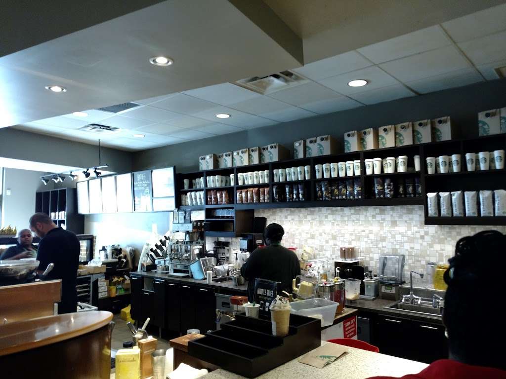 Starbucks | 841-851 Bronx River Rd, Yonkers, NY 10708, USA | Phone: (914) 237-3681