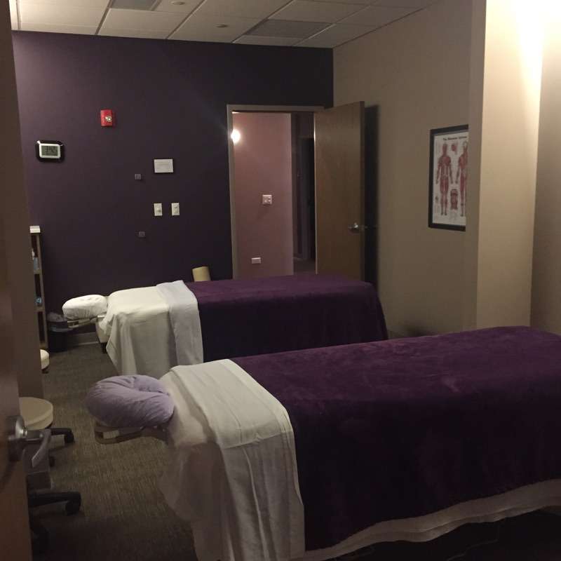 Massage Envy - North Aurora | 1866 Towne Center Drive, North Aurora, IL 60542 | Phone: (630) 907-6100