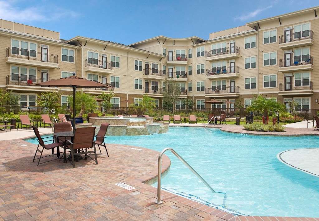 Highline Urban Living | 25222 Northwest Fwy, Cypress, TX 77429 | Phone: (833) 914-9478