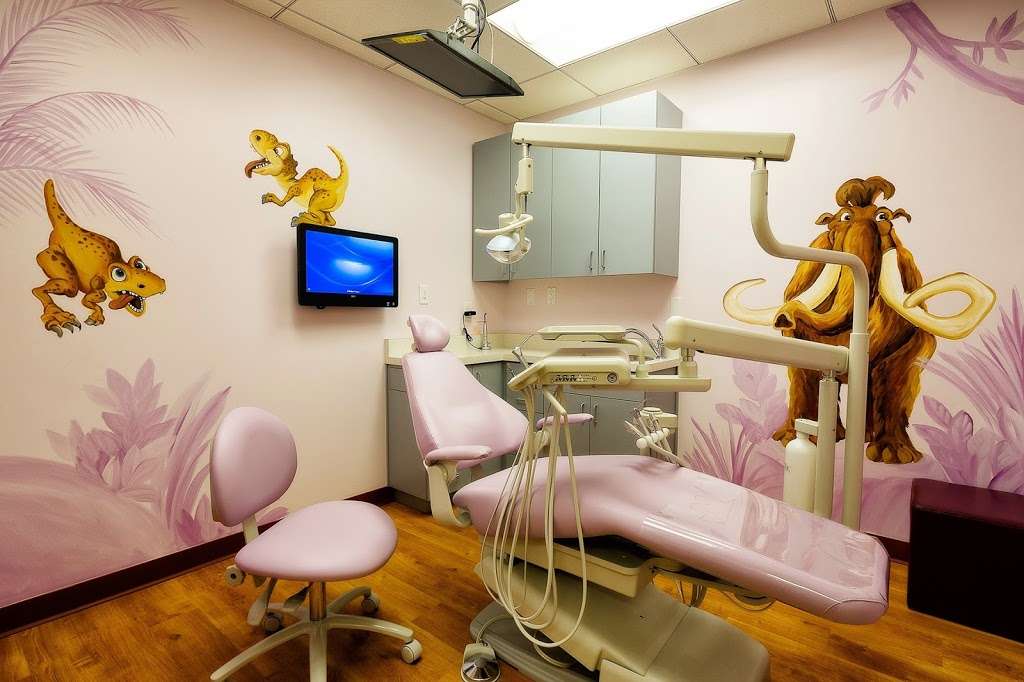 Super Kids Dental | 2323 E 4th St, Los Angeles, CA 90033, USA | Phone: (323) 980-9090