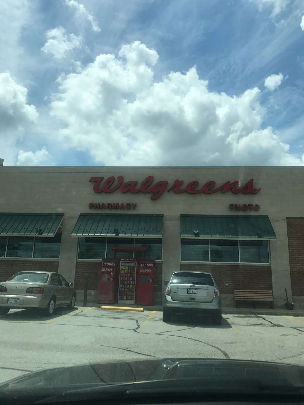 Walgreens | 1991 S Bridge St, Yorkville, IL 60560, USA | Phone: (630) 553-6112