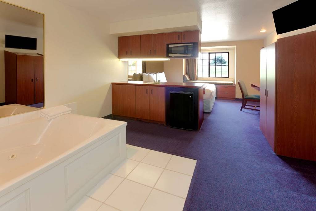 Microtel Inn & Suites by Wyndham Mesquite/Dallas At I-30 | 3424 Sorrento Dr, Mesquite, TX 75150, USA | Phone: (972) 682-0400