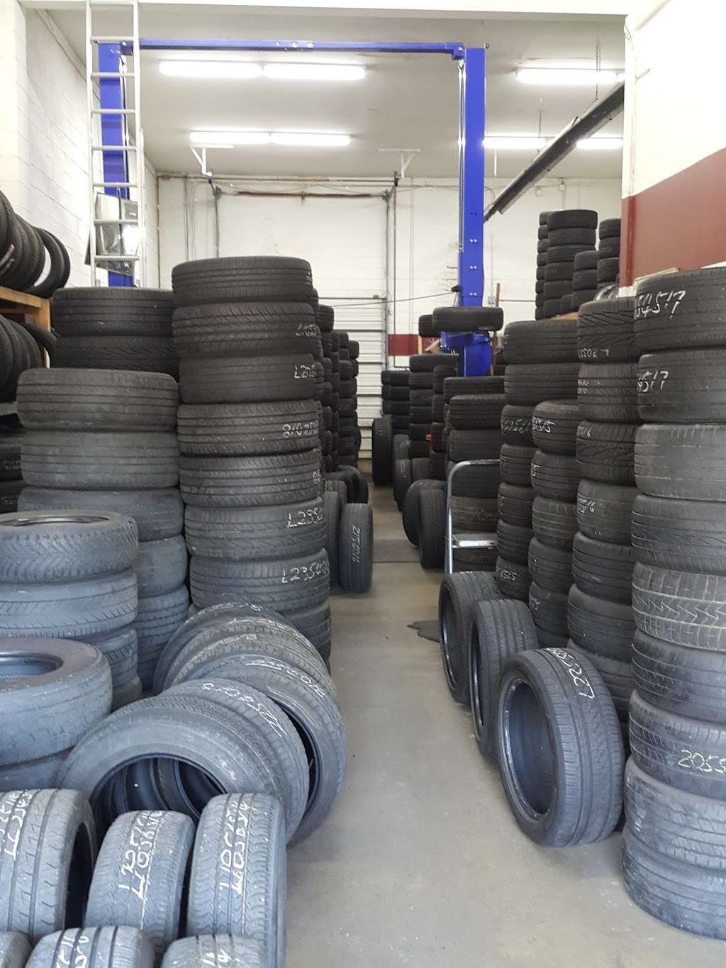 C & K Tires | 706 Cady Dr, Fort Washington, MD 20744, USA | Phone: (301) 248-7945