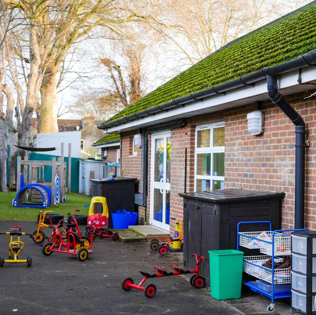 Chestnut Nursery School (Woodgrange) | Sebert Rd, London E7 0NJ, UK | Phone: 020 8555 8119