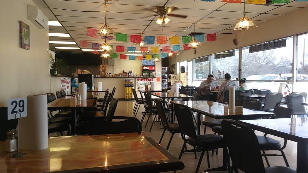 Evas Mexican Food & Taqueria | 617 W Marshall Dr, Grand Prairie, TX 75051, USA | Phone: (972) 606-1374