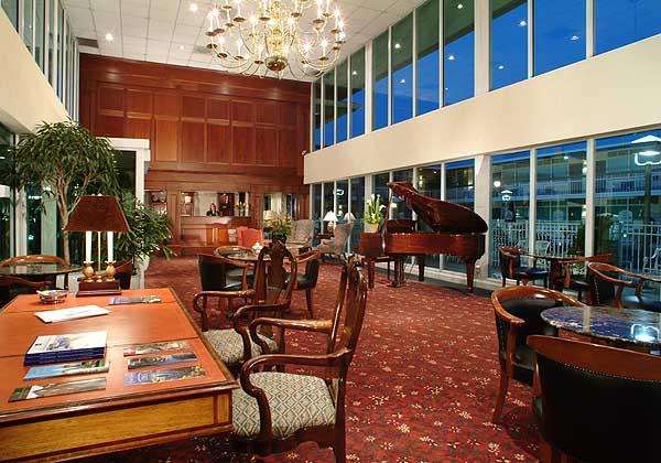 SureStay Plus Hotel by Best Western Brandywine Valley | 1807 Concord Pike Rte. 202, Wilmington, DE 19803, USA | Phone: (302) 656-9436
