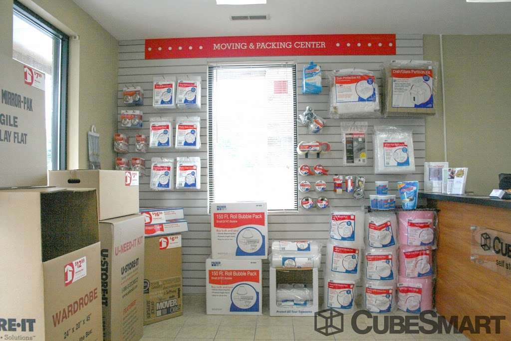 CubeSmart Self Storage | 8001 Snouffer School Rd, Gaithersburg, MD 20879 | Phone: (301) 990-9101