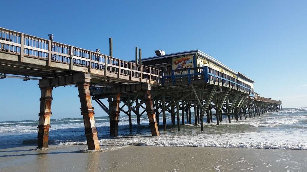 Sunglow Fishing Pier | 3701 S Atlantic Ave, Daytona Beach, FL 32118 | Phone: (386) 756-4219