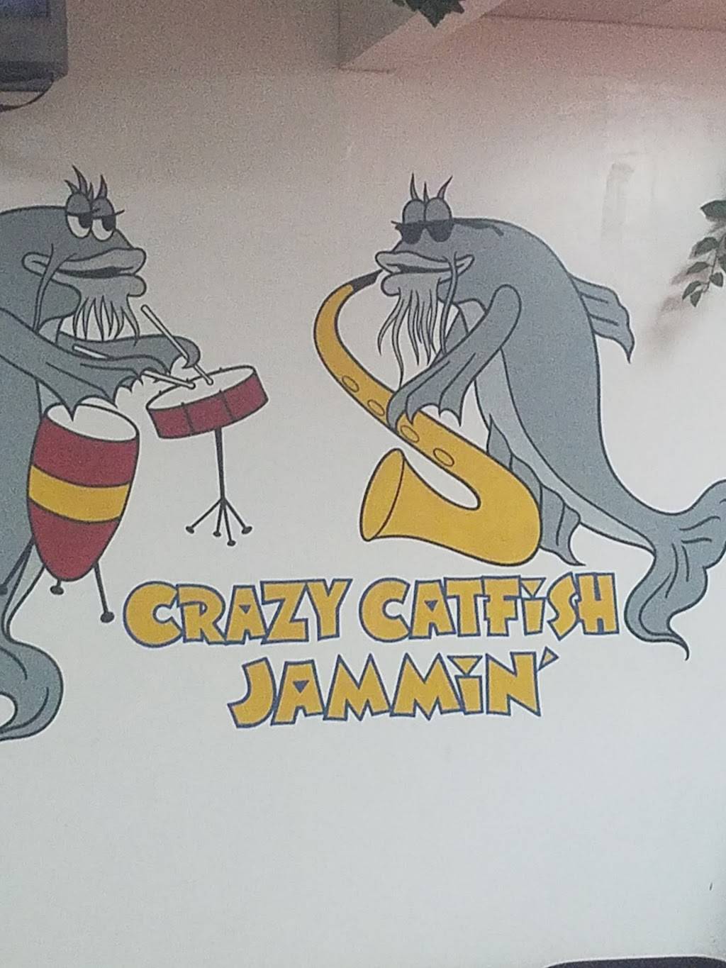 Crazy Catfish Restaurant | 1410 W Buckingham Rd, Garland, TX 75042, USA | Phone: (972) 487-2100