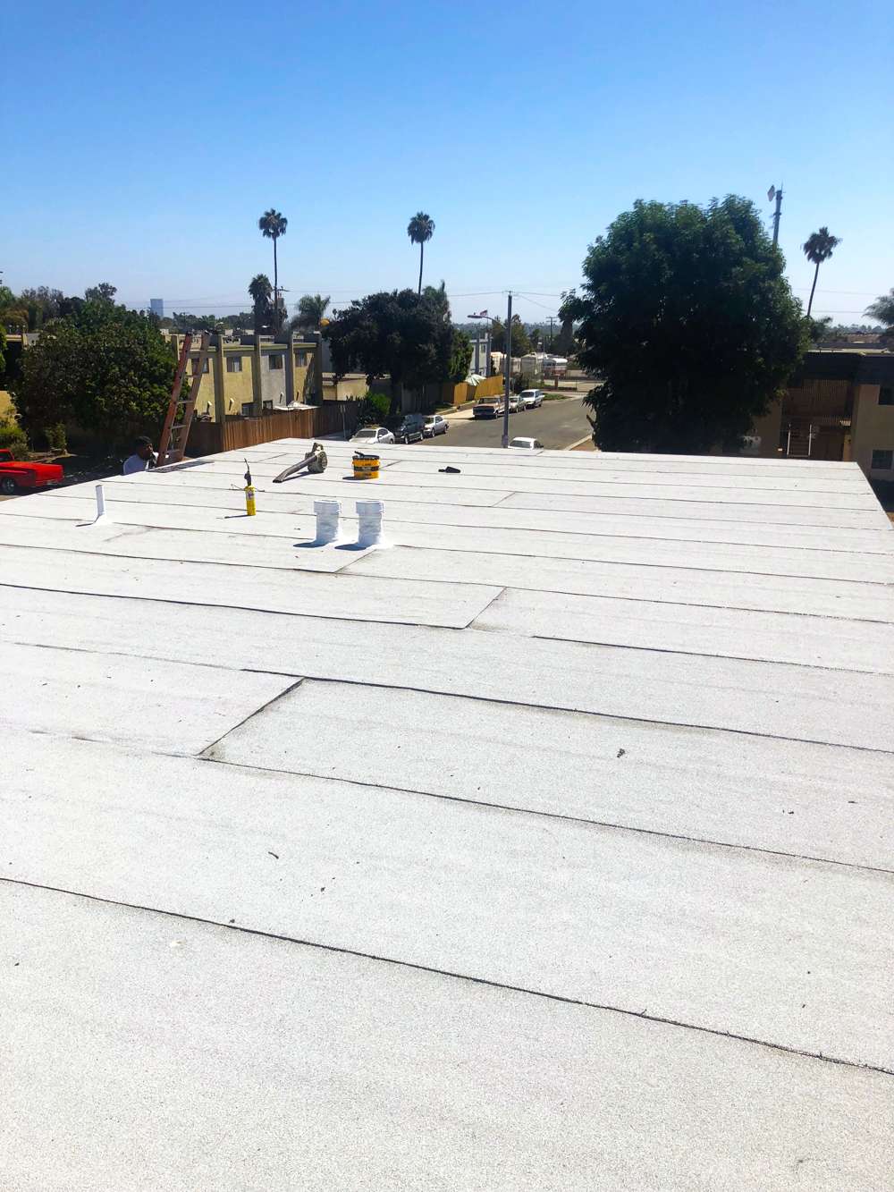 Ruiz Roofing | 2155 N H St, Oxnard, CA 93036 | Phone: (805) 205-3200