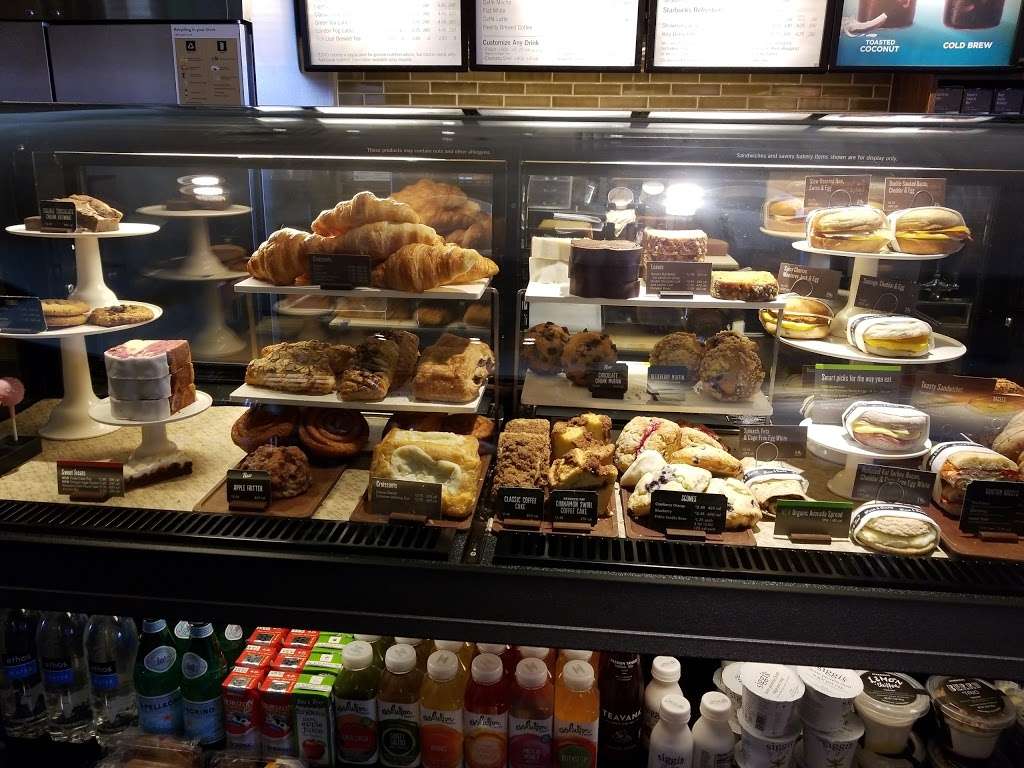 Starbucks | 6873 Mission St, Daly City, CA 94014, USA | Phone: (650) 757-5274