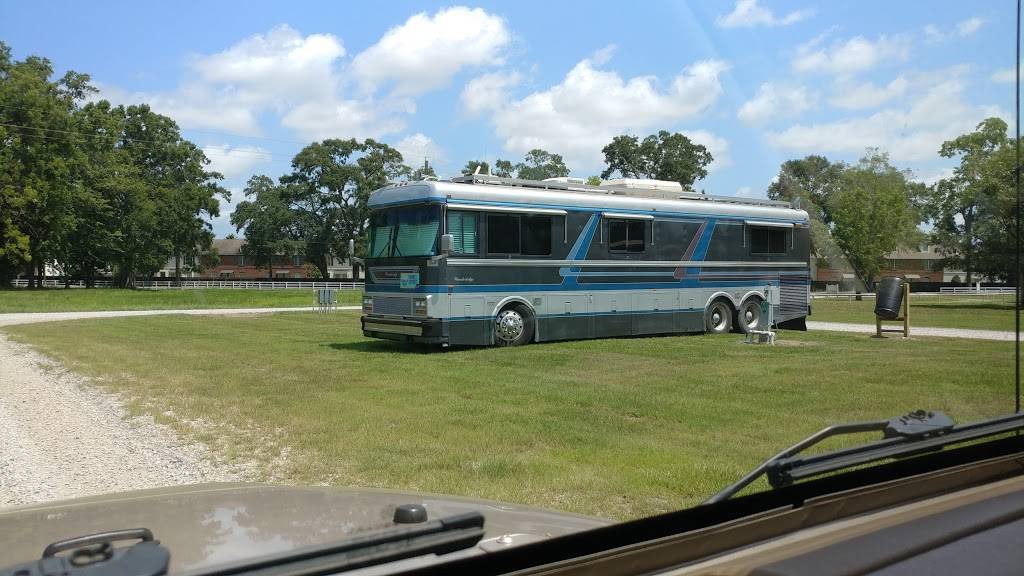 Farr Park RV Campground | 6402 River Rd, Baton Rouge, LA 70820, USA | Phone: (225) 769-7805