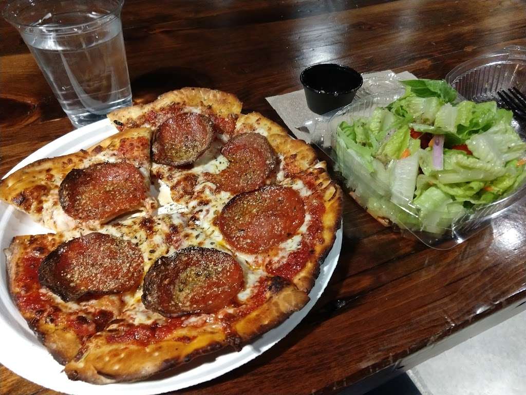 Toppd Pizza Lenexa Public Market | 8750 Penrose Ln, Lenexa, KS 66219, USA | Phone: (913) 677-7070