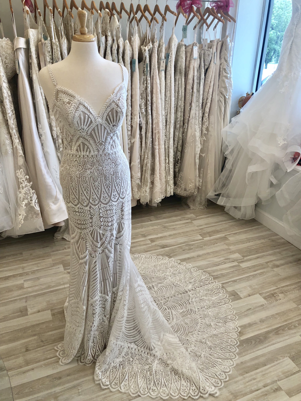 Le Bella Donna Bridal | 2213 Galloway Rd, Bensalem, PA 19020 | Phone: (215) 447-8773