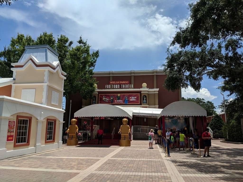 Wells Fargo Fun Town Theater | 1339 Helena Rd, Winter Haven, FL 33884, USA