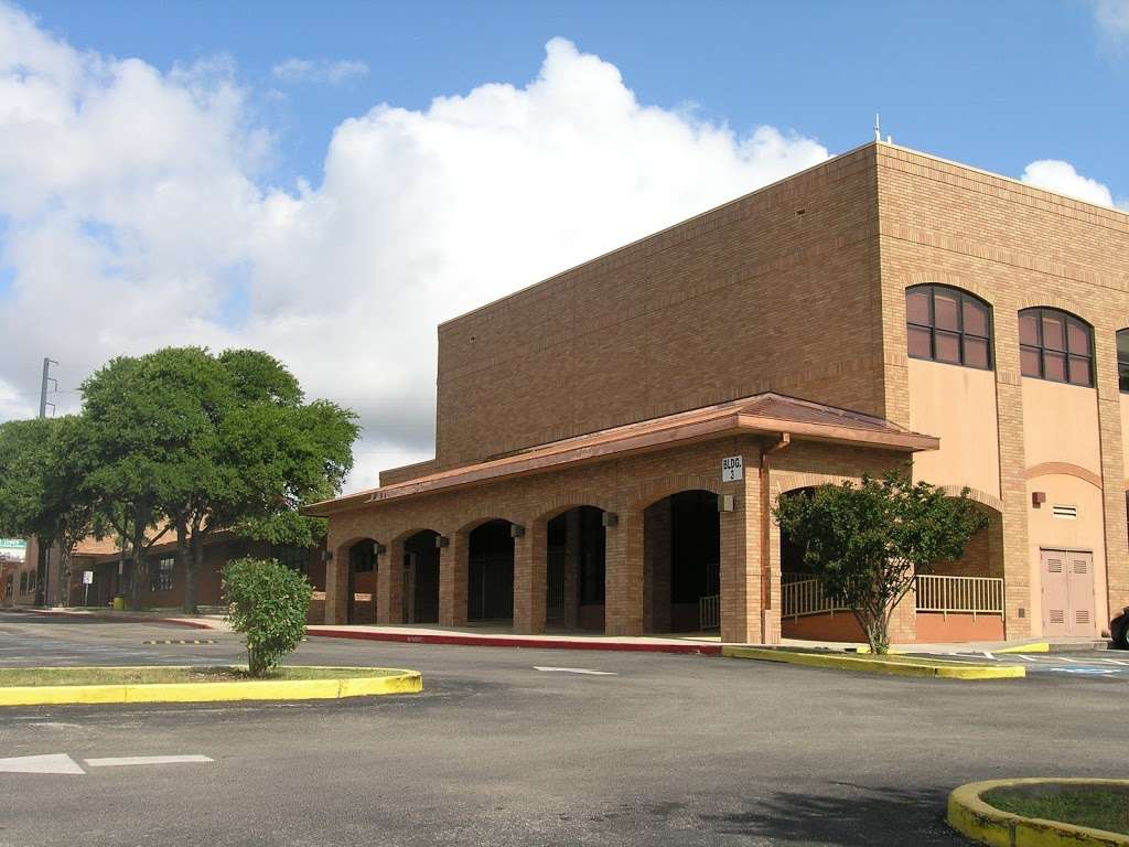 St. Luke Catholic School | 4603 Manitou Dr, San Antonio, TX 78228, USA | Phone: (210) 434-2011