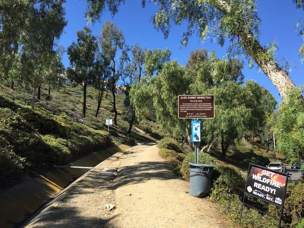 Aliso Summit Hiking Trail | 29292 Ridgeview Dr, Laguna Niguel, CA 92677, USA